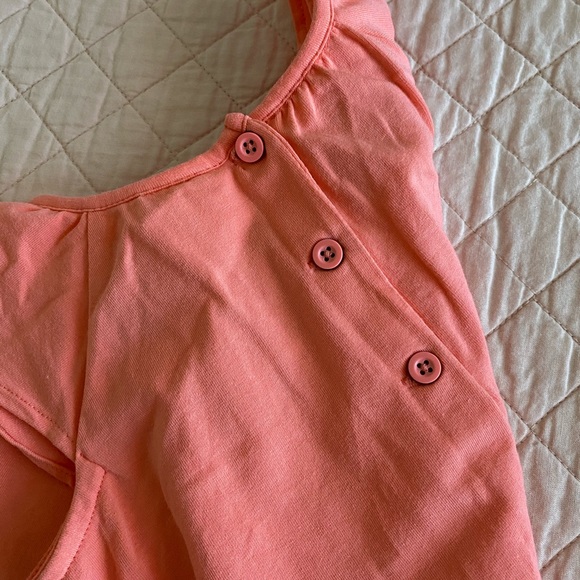 Outfit - Picture 3 of 5